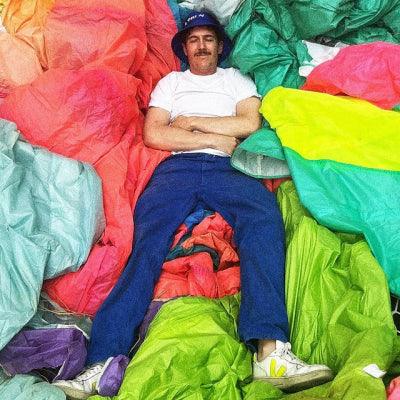 Titre de l’article - La Tête dans les Nuages